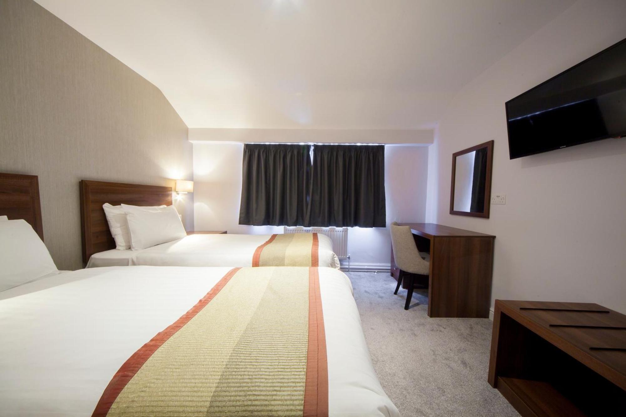 Hotel The Holt