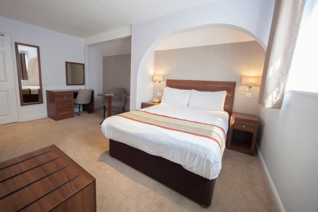 Hotel The Holt 3*